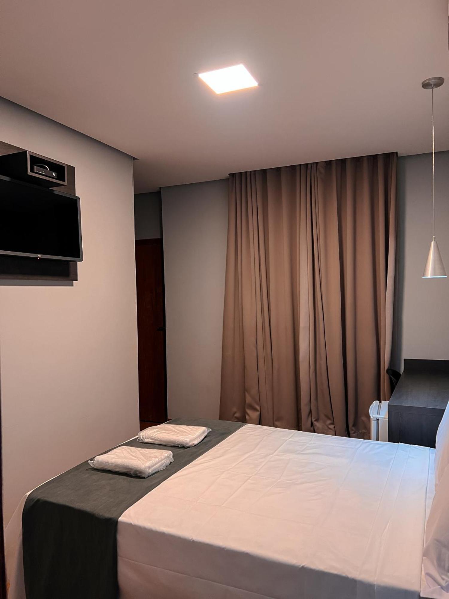 Hotel Cerrado Montes Claros Ngoại thất bức ảnh
